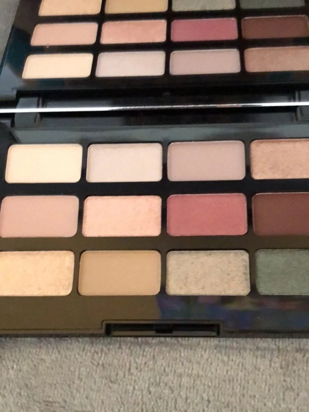 Laura Geller The Casual Collection Multi-Finish Eyeshadow Palette